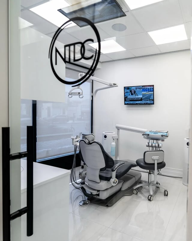 Dental treatment room